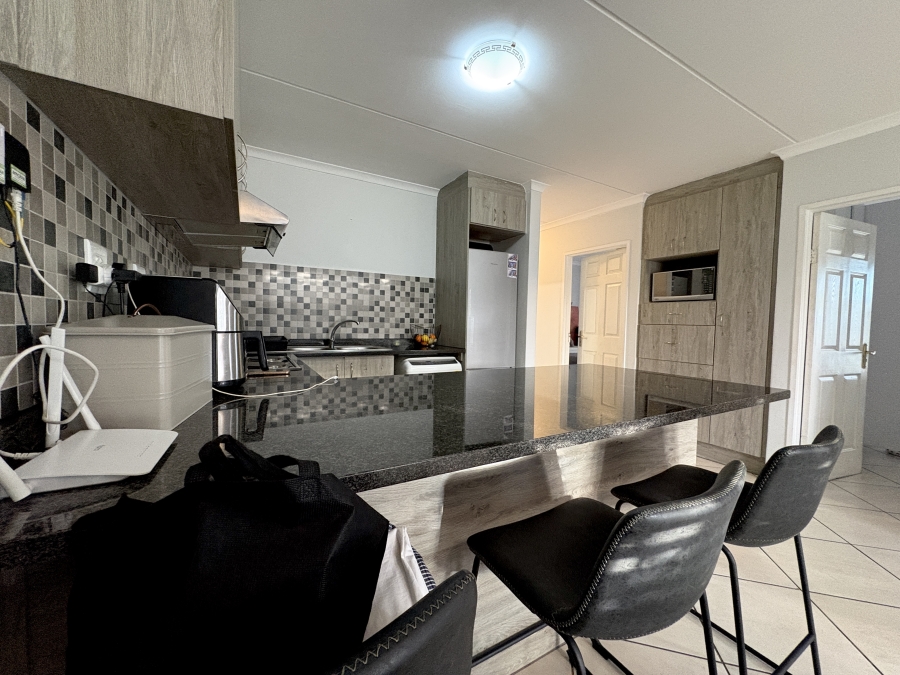 2 Bedroom Property for Sale in Buh Rein Estate Western Cape